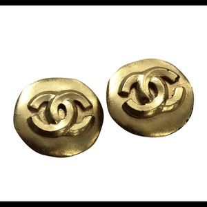 Chanel vintage authentic earring
